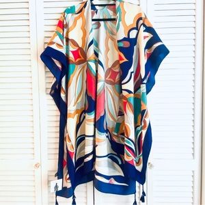 Tassel Abstract Print Ruana Jessica McClintock NWT